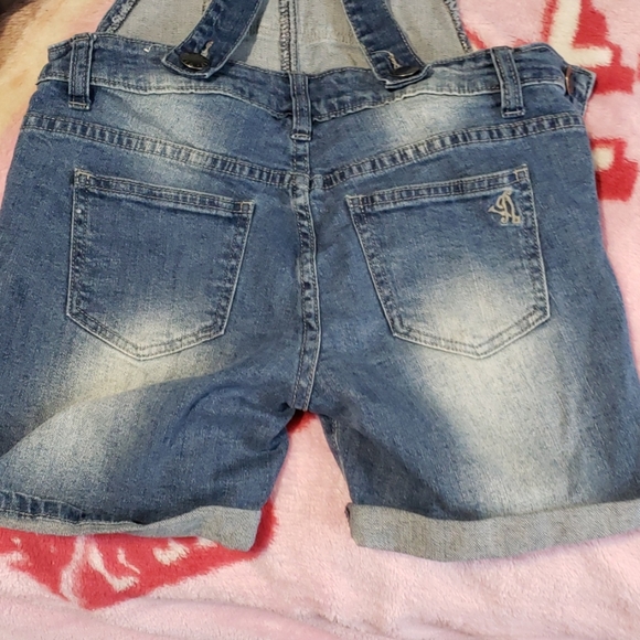 Overalls - Picture 6 of 7